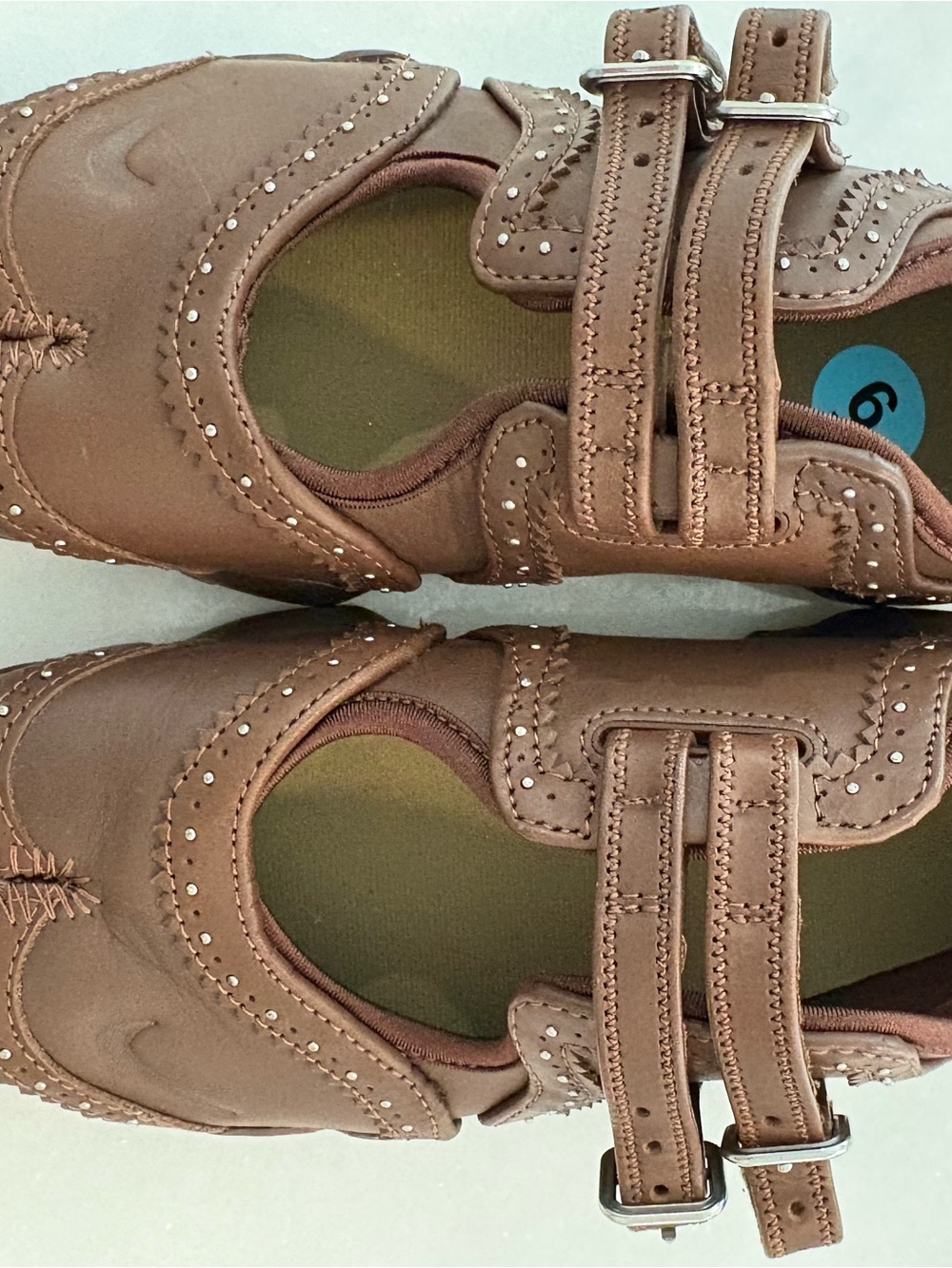 NIKE Air Rift embellished leather split-toe sneakers size 6 NEW - Picture 2 of 7